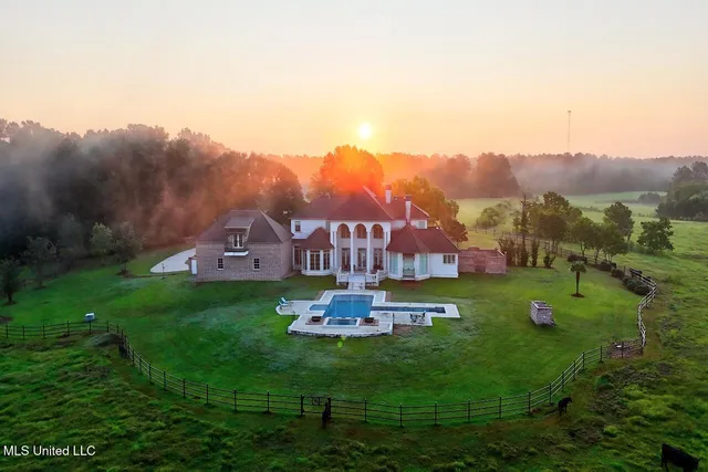 $2,495,000 | 3088 Terrys Creek Road, Magnolia, MS 39652