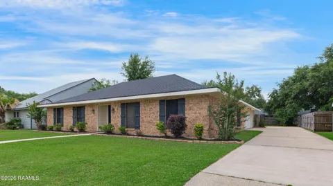 $255,000 | 307 Celeste Drive, New Iberia, LA 70560