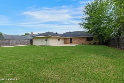 $255,000 | 307 Celeste Drive, New Iberia, LA 70560