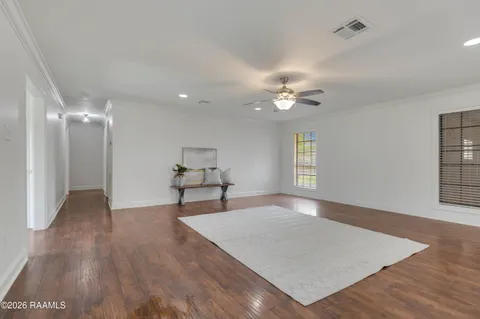 $255,000 | 307 Celeste Drive, New Iberia, LA 70560