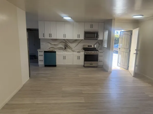 $4,250 | 528 Palomar Street, Chula Vista, CA 91911