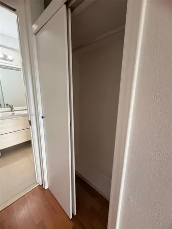 $1,800 | 20200 Northeast 27th Court, Unit 35, Aventura, FL 33180