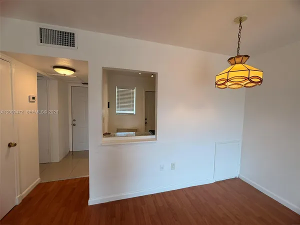 $1,800 | 20200 Northeast 27th Court, Unit 35, Aventura, FL 33180