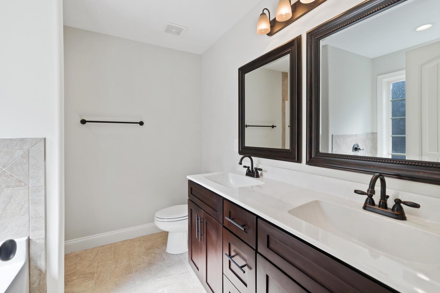 100 Locust Run Clarksville, TN 37043 - Photo 15 of 21 Gallery Image 15