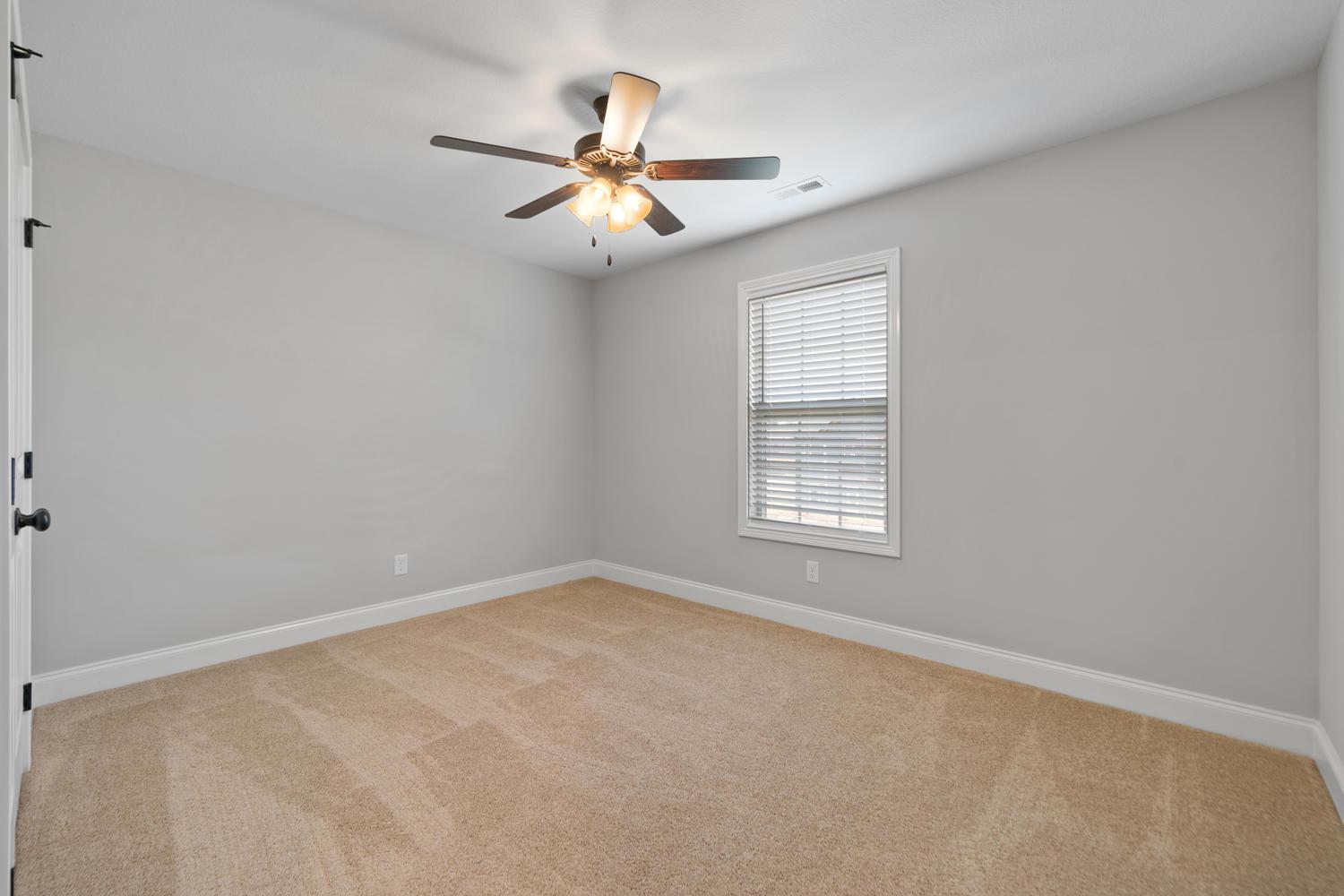 100 Locust Run Clarksville, TN 37043 - Photo 19 of 21 Gallery Image 19
