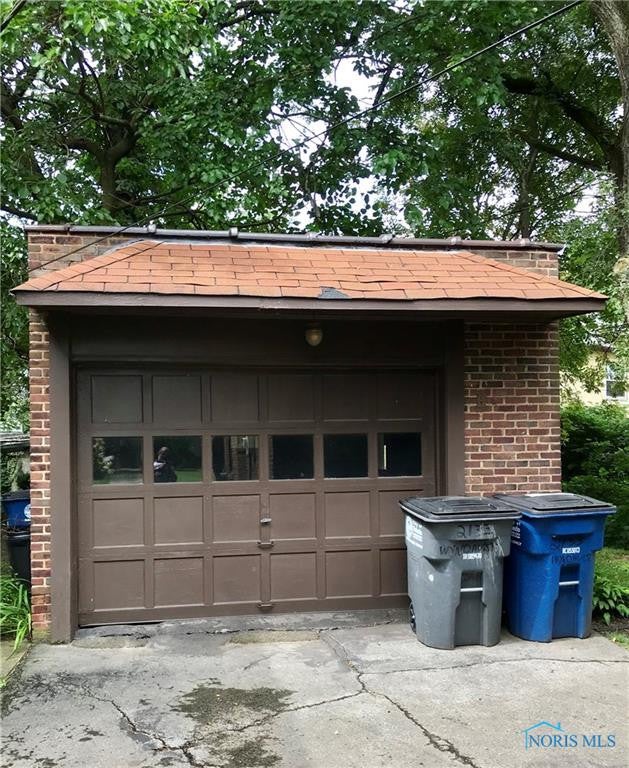 2133 Wyndhurst Road Toledo, OH 43607 - Photo 12 of 12 Gallery Image 12