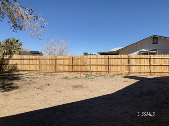 605 Heather Court Ridgecrest, CA 93555 - Photo 30 of 32