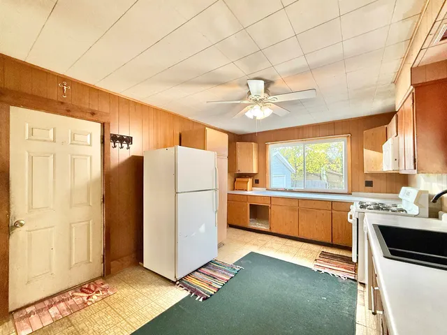 $149,900 | 756 Highland Avenue, Beloit, WI 53511