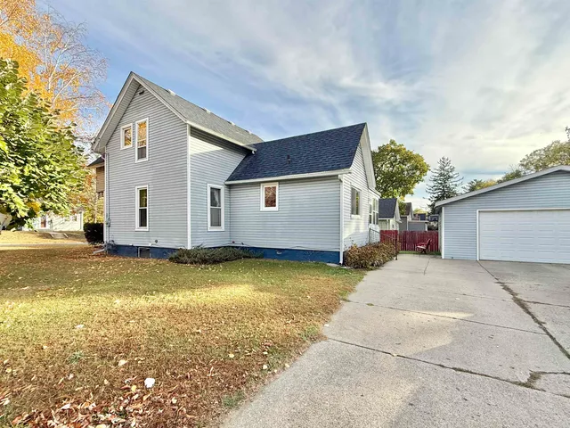 $149,900 | 756 Highland Avenue, Beloit, WI 53511