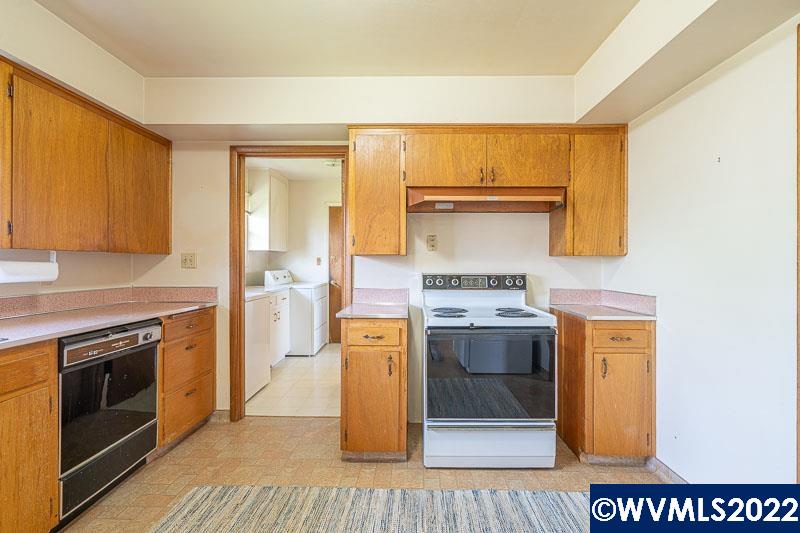 1205 Southwest Maple Street Albany, OR 97321 - Photo 12 of 35 Gallery Image 12