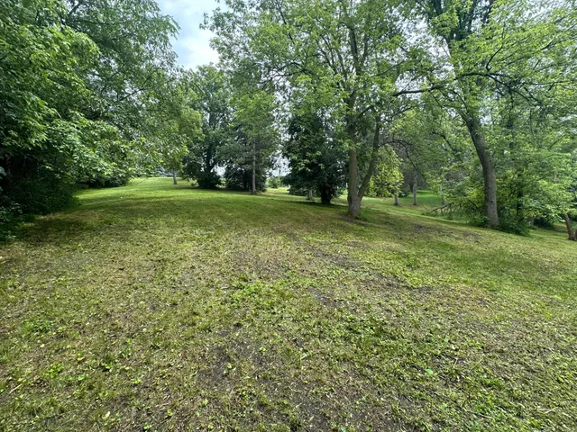 $325,000 | 7200 Comstock Lane North, Maple Grove, MN 55311