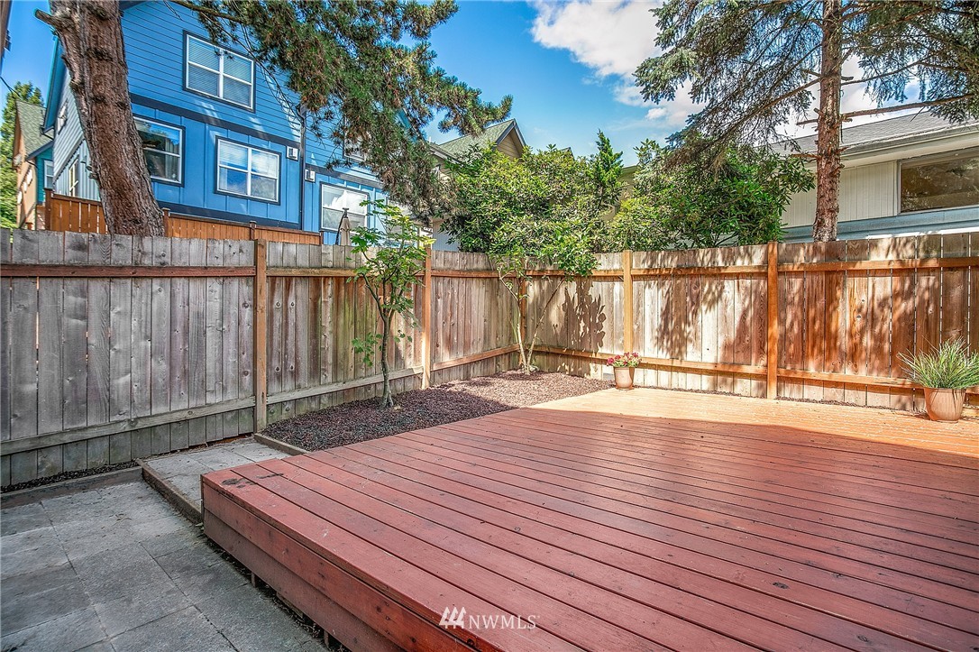 2418 Southwest Holden Street, Unit B Seattle, WA 98106 - Photo 15 of 15