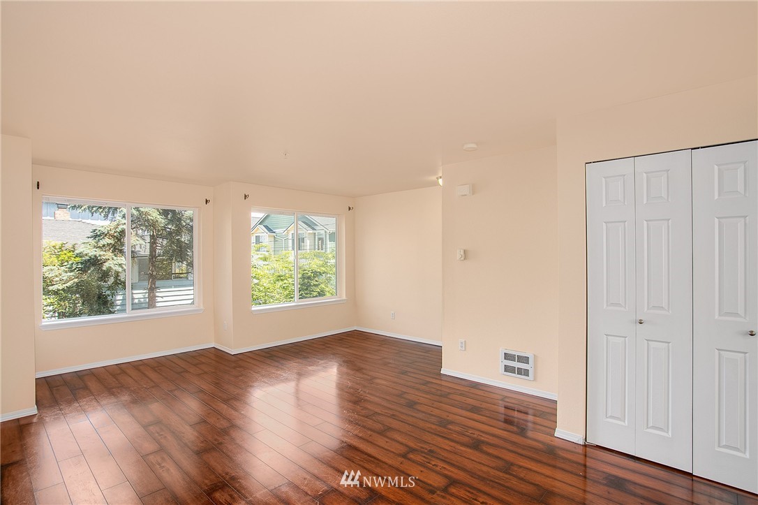 2418 Southwest Holden Street, Unit B Seattle, WA 98106 - Photo 6 of 15