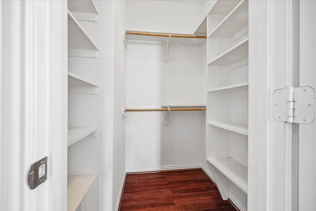 $975,000 | 4505 Mimosa Drive, Bellaire, TX 77401