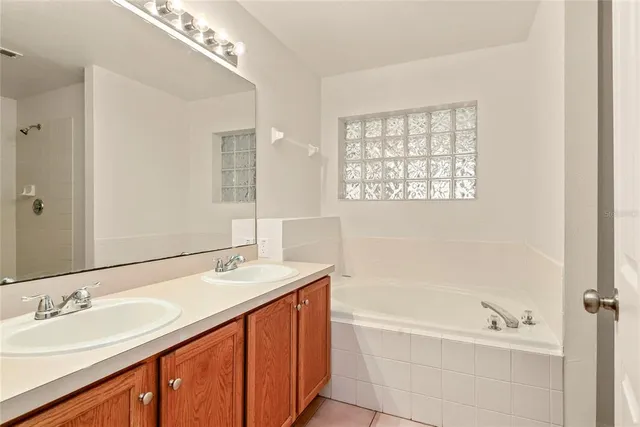 $2,000 | 333 Bay Street, Apopka, FL 32712