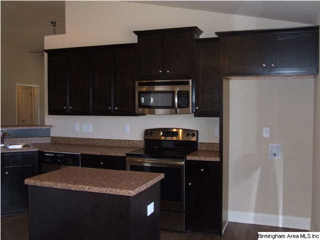 368 Vincent Street Alabaster, AL 35007 - Photo 12 of 24 Gallery Image 12