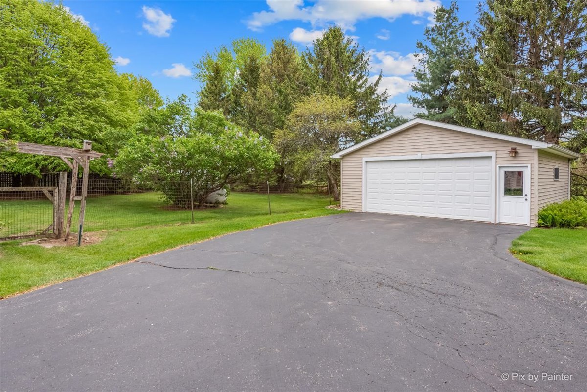 418 North Olbrich Road Harvard, IL 60033 - Photo 31 of 41
