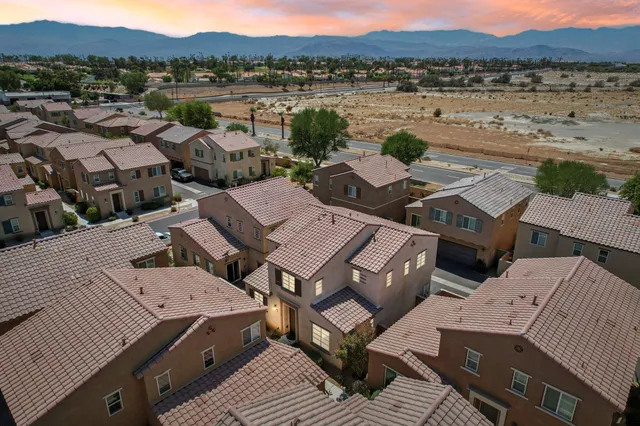 $455,000 | 414 Via De La Paz, Palm Desert, CA 92211