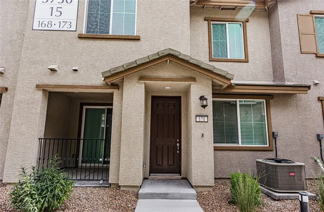 $1,900 | 5730 Sky Pointe Drive, Unit 171, Las Vegas, NV 89130
