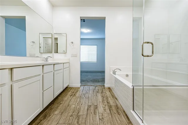 $1,800 | 5730 Sky Pointe Drive, Unit 171, Las Vegas, NV 89130