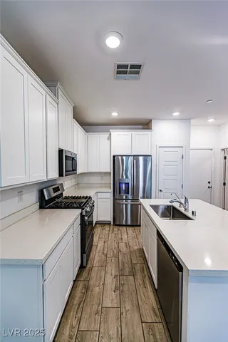 $1,800 | 5730 Sky Pointe Drive, Unit 171, Las Vegas, NV 89130