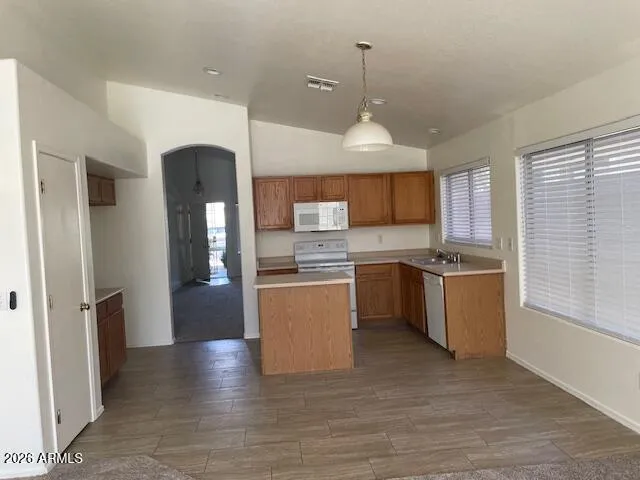 $2,150 | 5827 East Hopi Circle, Mesa, AZ 85206