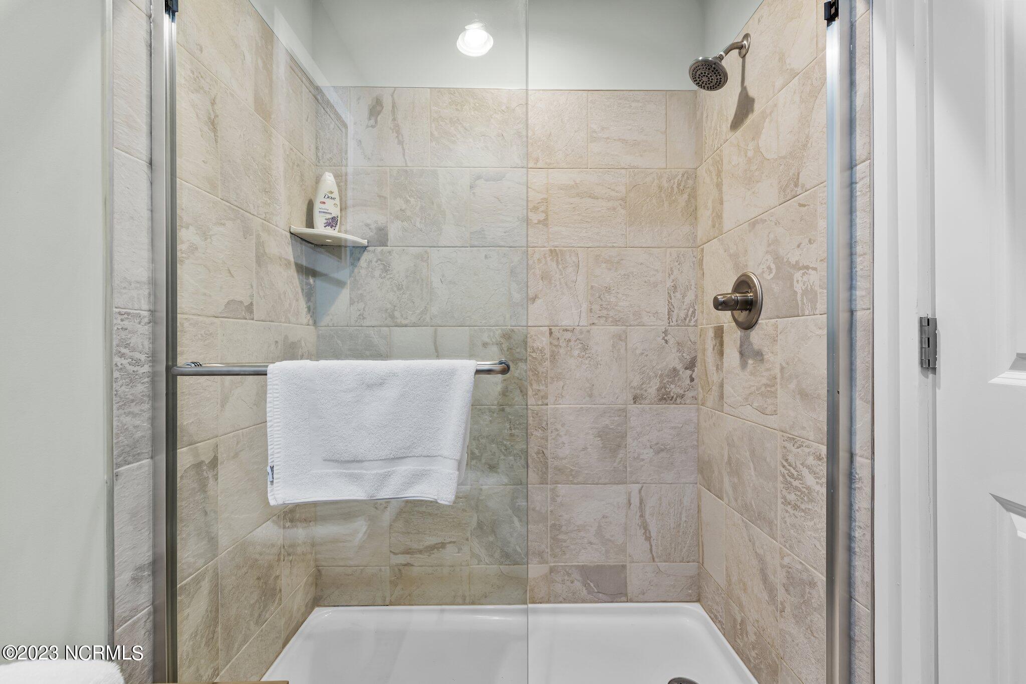 85 Shaw Road Southwest Pinehurst, NC 28374 - Photo 27 of 38 Shared Bath