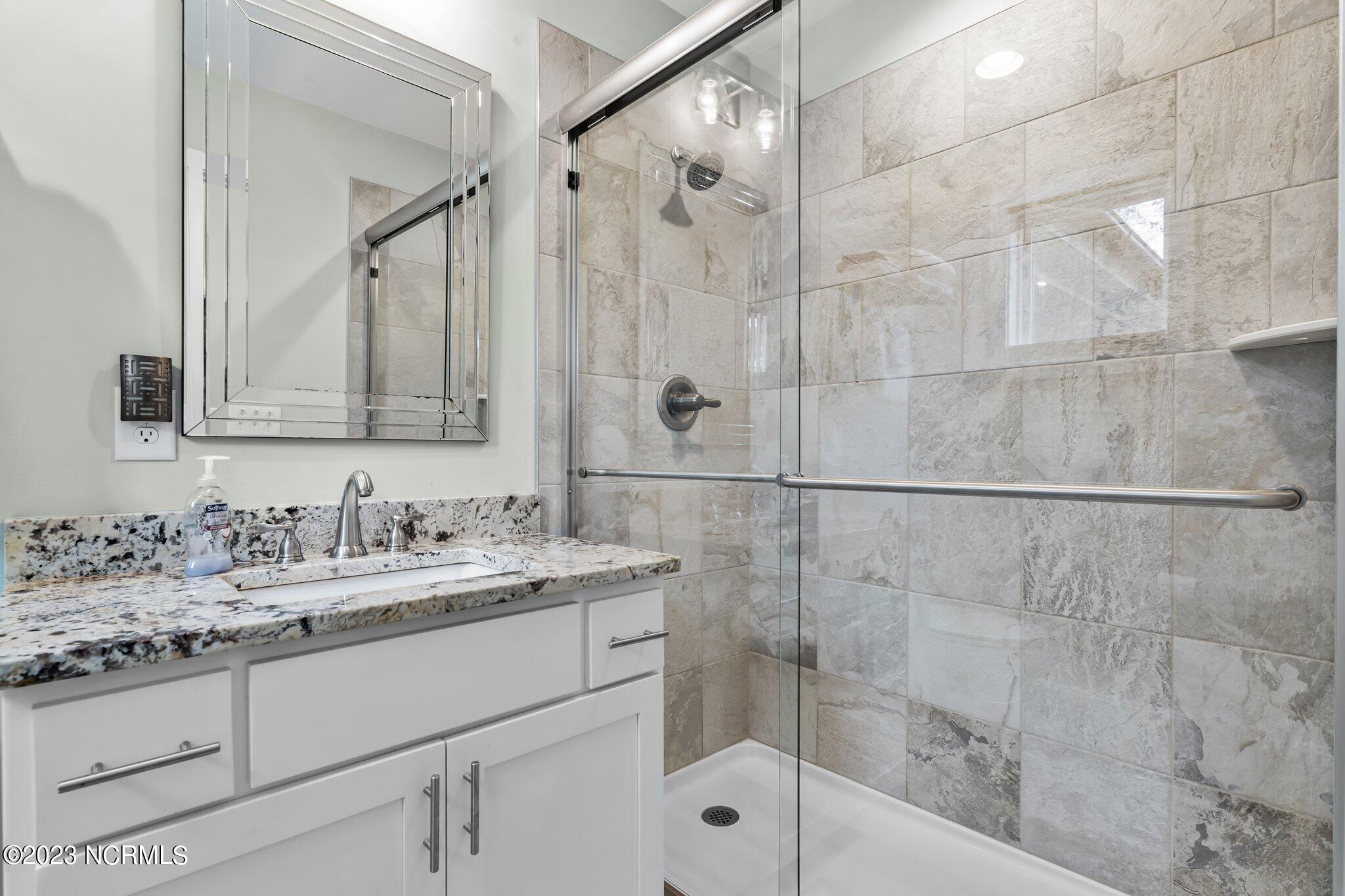 85 Shaw Road Southwest Pinehurst, NC 28374 - Photo 30 of 38 En suite Bathroom for BR4