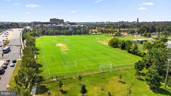 $7,000 | 711 McKenzie Avenue, Alexandria, VA 22301