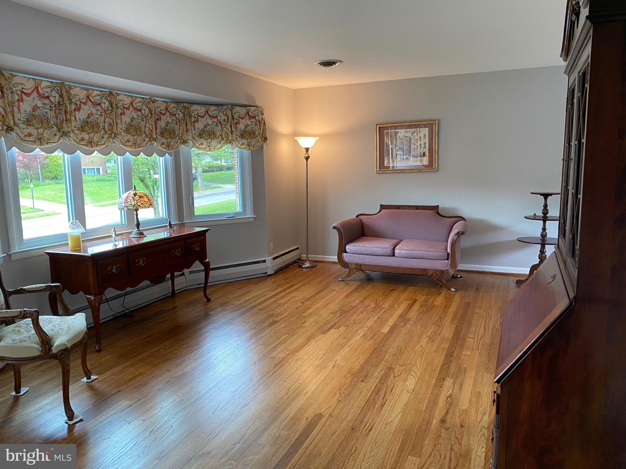 910 Shelley Road Baltimore, MD 21286 - Photo 5 of 33 Gallery Image 5