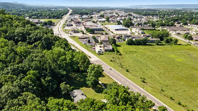 $599,900 | 809 Holmen Drive North, Holmen, WI 54636