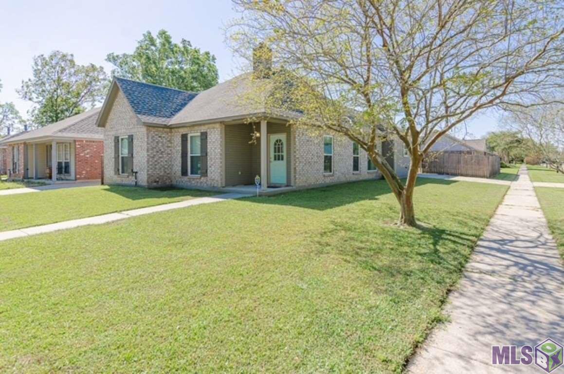 15322 Wentworth Court Baton Rouge, LA 70816 - Photo 3 of 15