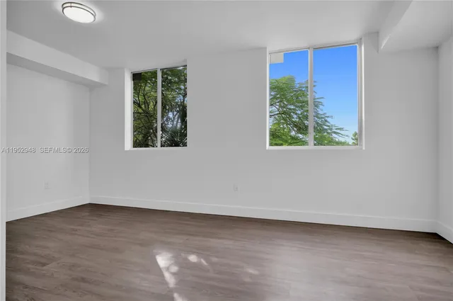 $1,550 | 1620 Northwest 18th Street, Unit 303, Miami, FL 33125