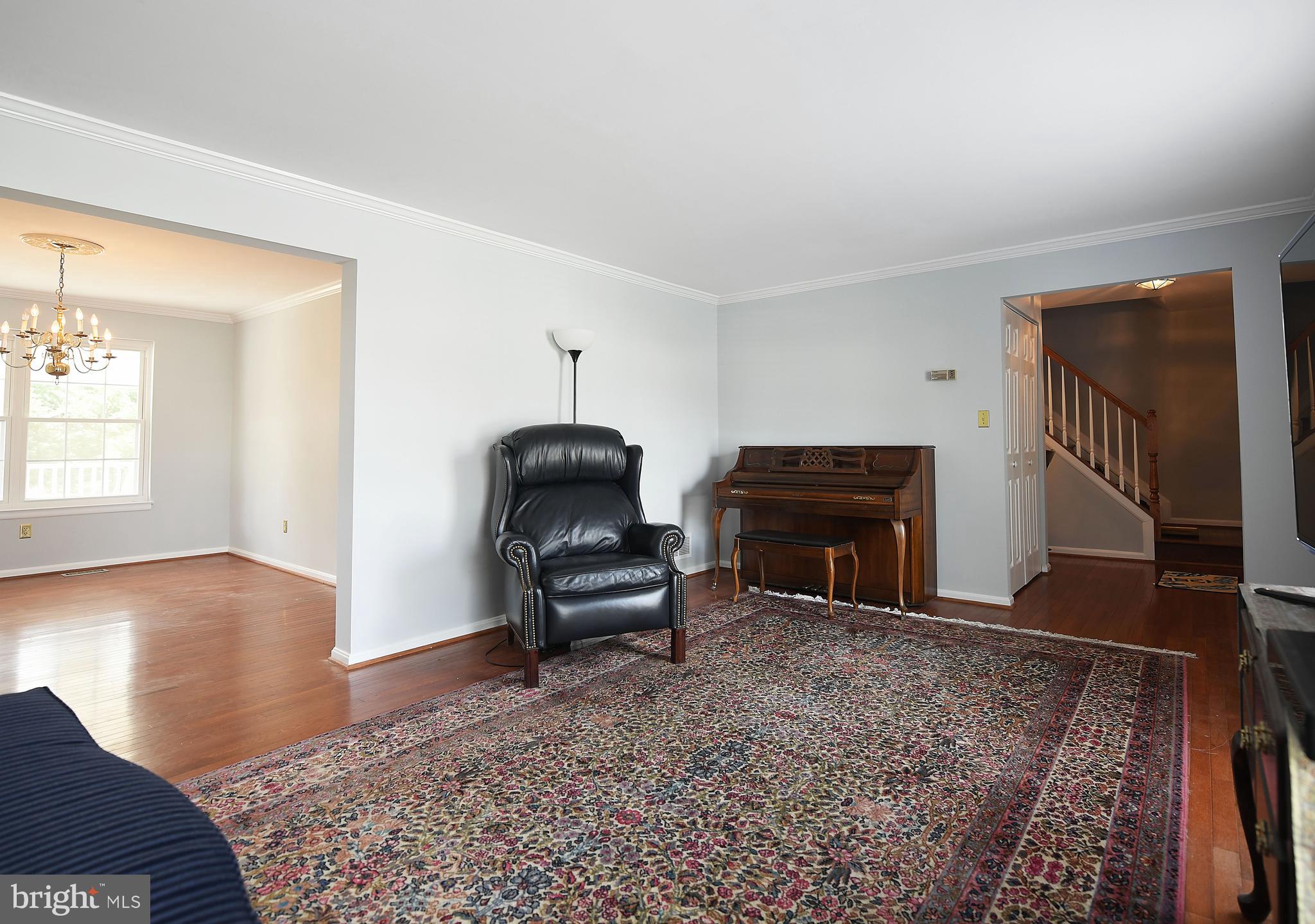 9003 Moonstone Road Baltimore, MD 21236 - Photo 19 of 44 Living/family room off foyer.