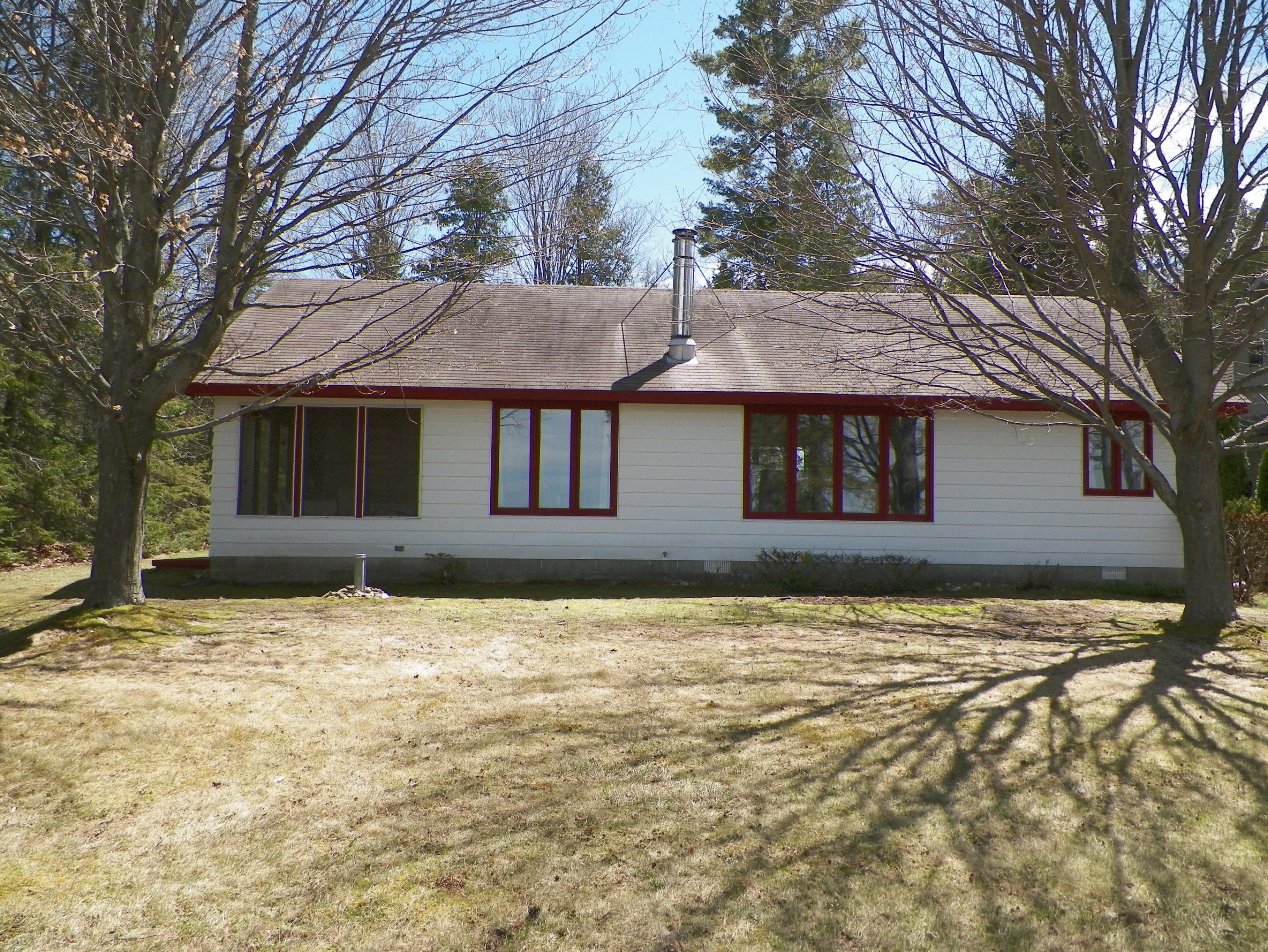 597 Needle Pointe Drive Cheboygan, MI 49721 - Photo 23 of 28 Gallery Image 23
