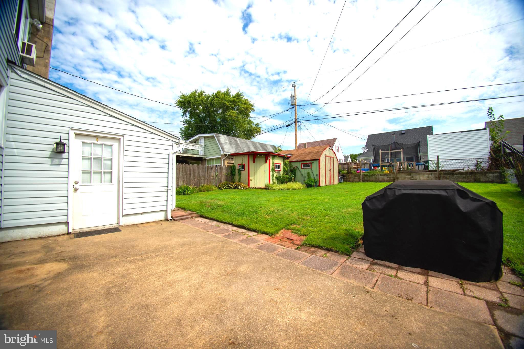1523 Leslie Road Dundalk, MD 21222 - Photo 26 of 29 Patio off rear exit to backyard