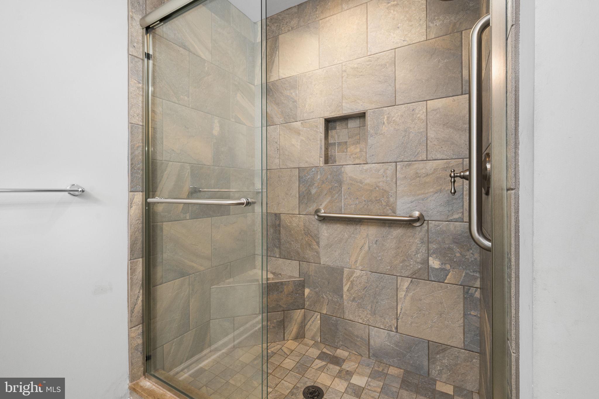 1022 Glory Way Lititz, PA 17543 - Photo 17 of 34