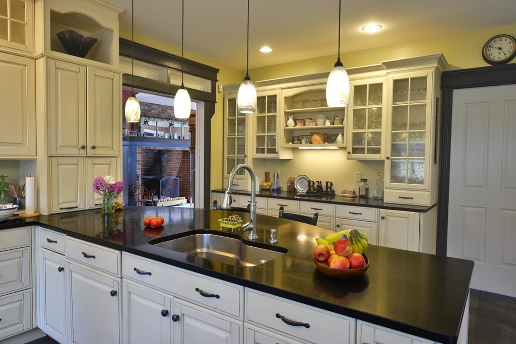 163 Huntington Road Worthington, MA 01098 - Photo 9 of 39