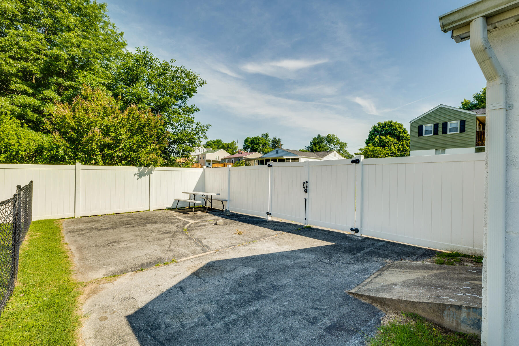 101 Queen Street Bristol, TN 37620 - Photo 37 of 38 038