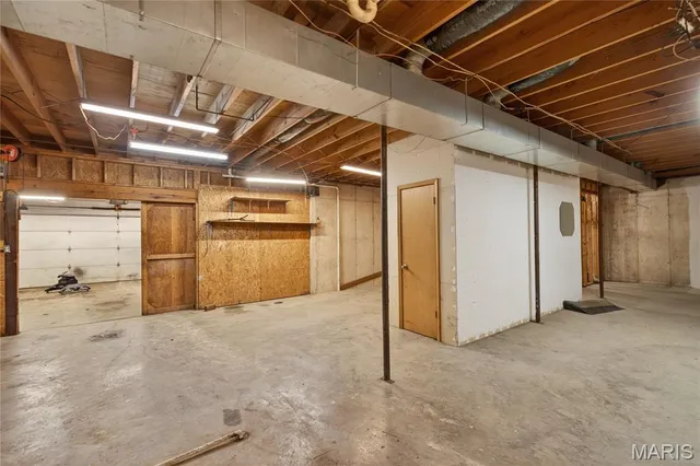 $299,500 | 8584 Hwy C, Poplar Bluff, MO 63901