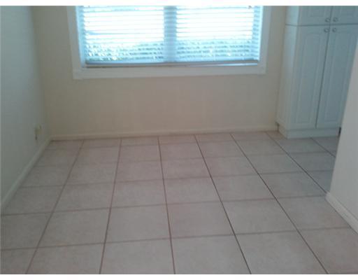 1 Brighton A, Unit 1 Boca Raton, FL 33434 - Photo 4 of 11 Additional Photo