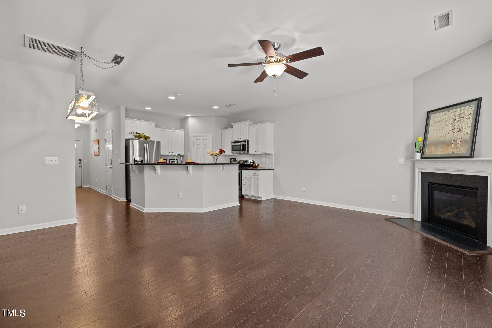 415 Starkey Street Raleigh, NC 27603 - Photo 9 of 45 20-web-or-mls-5Z8A5118