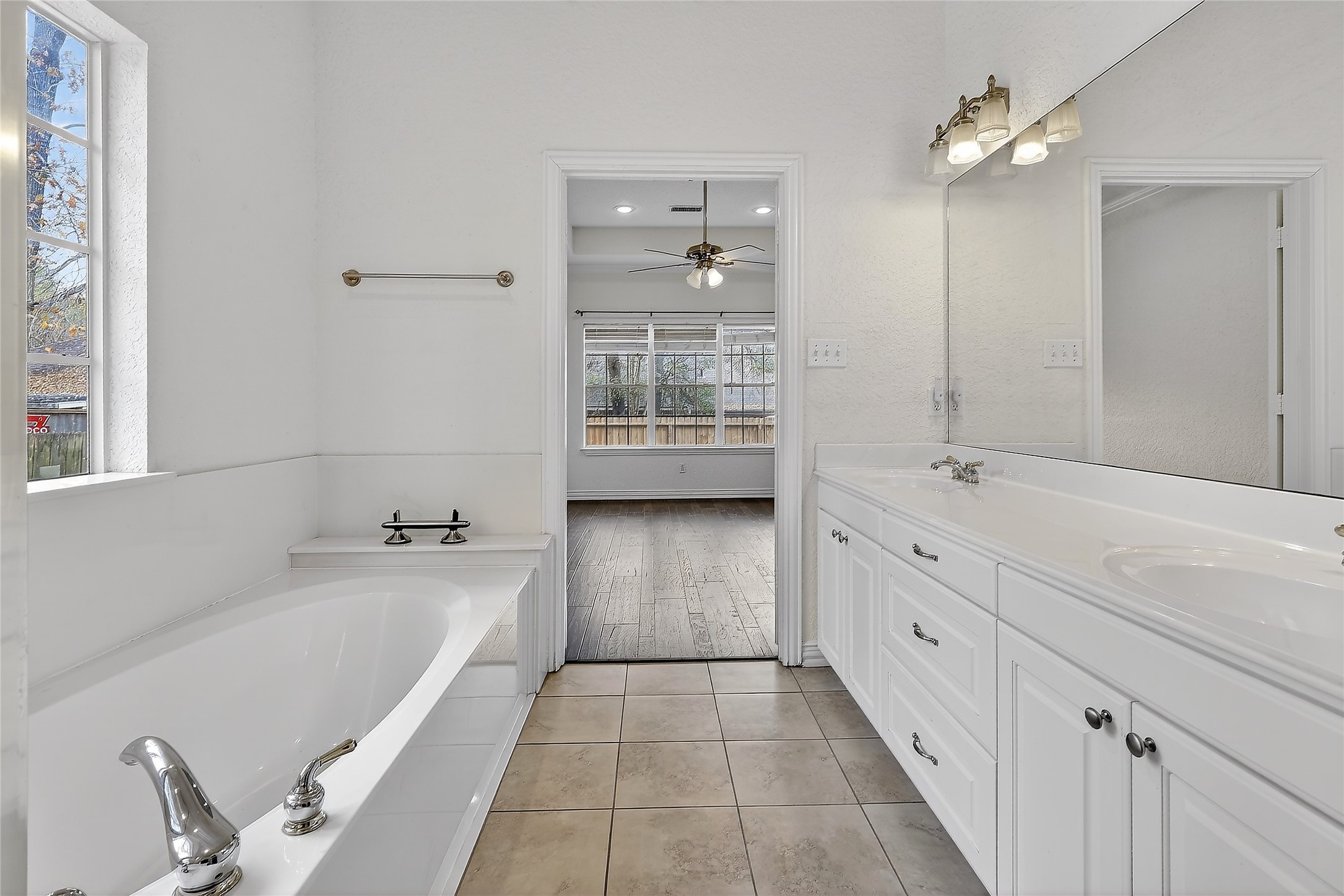 89 Dawns Edge Conroe, TX 77356 - Photo 31 of 46