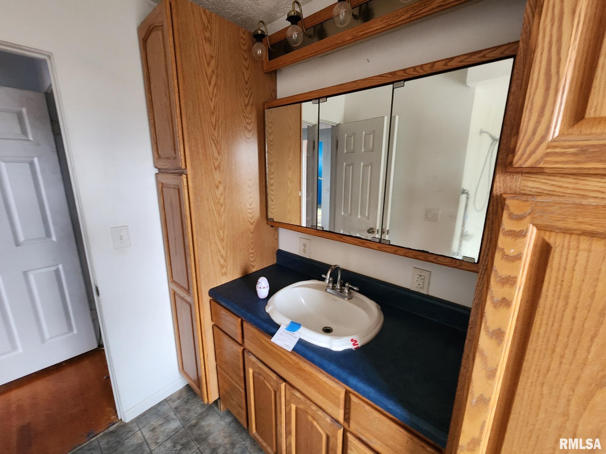 4 Sunset Drive Mount Vernon, IL 62864 - Photo 15 of 34