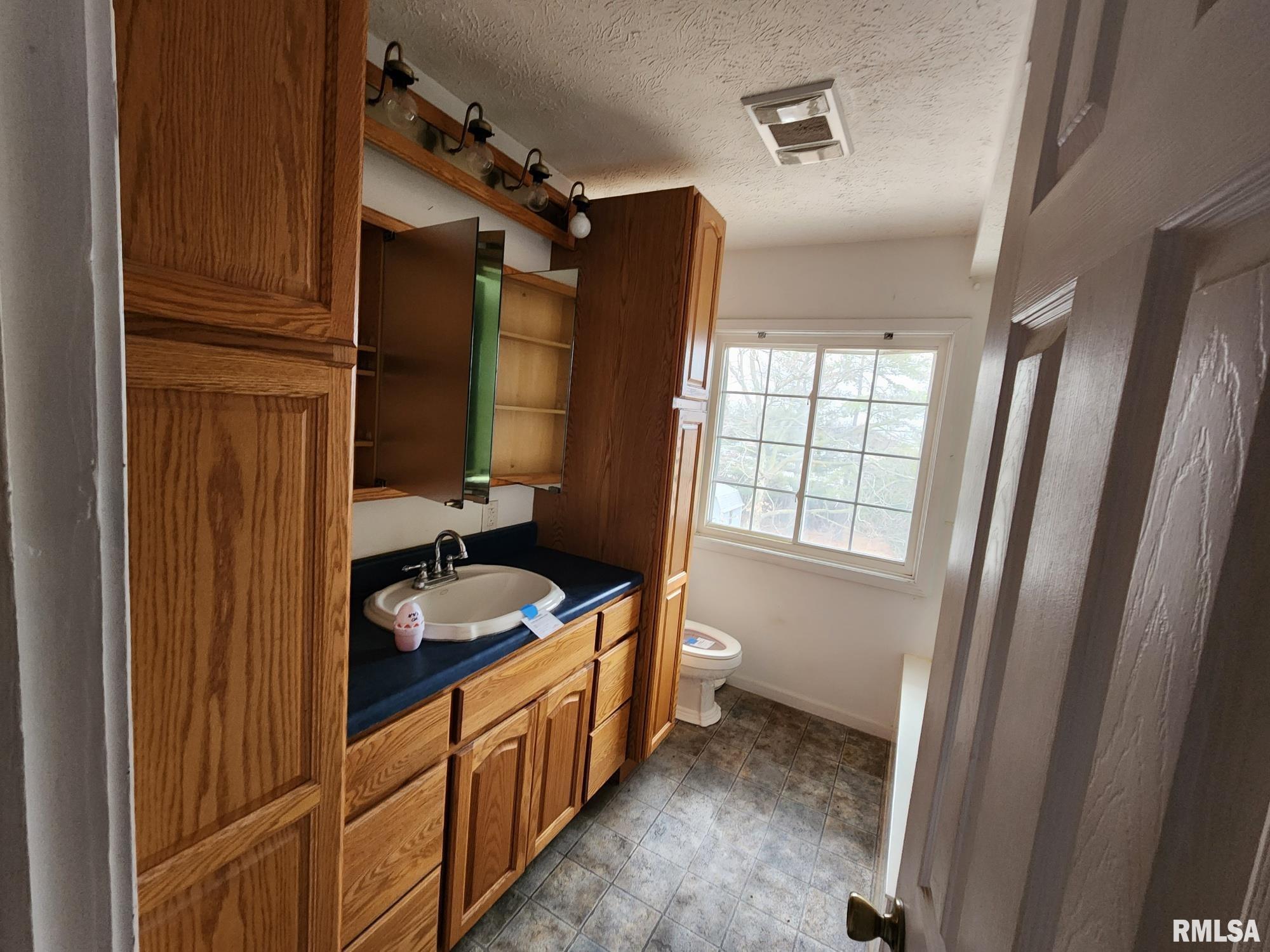 4 Sunset Drive Mount Vernon, IL 62864 - Photo 18 of 34