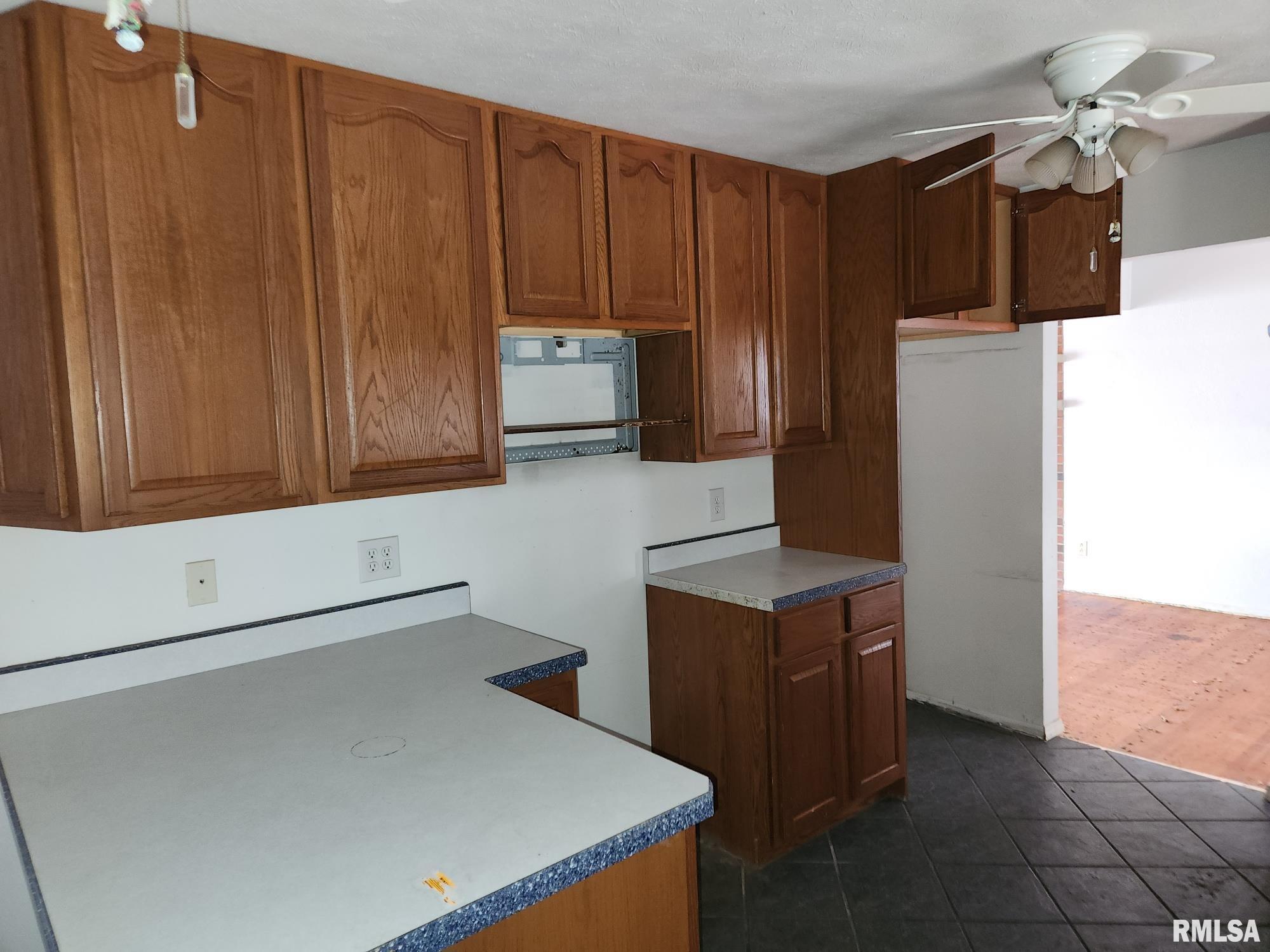 4 Sunset Drive Mount Vernon, IL 62864 - Photo 20 of 34