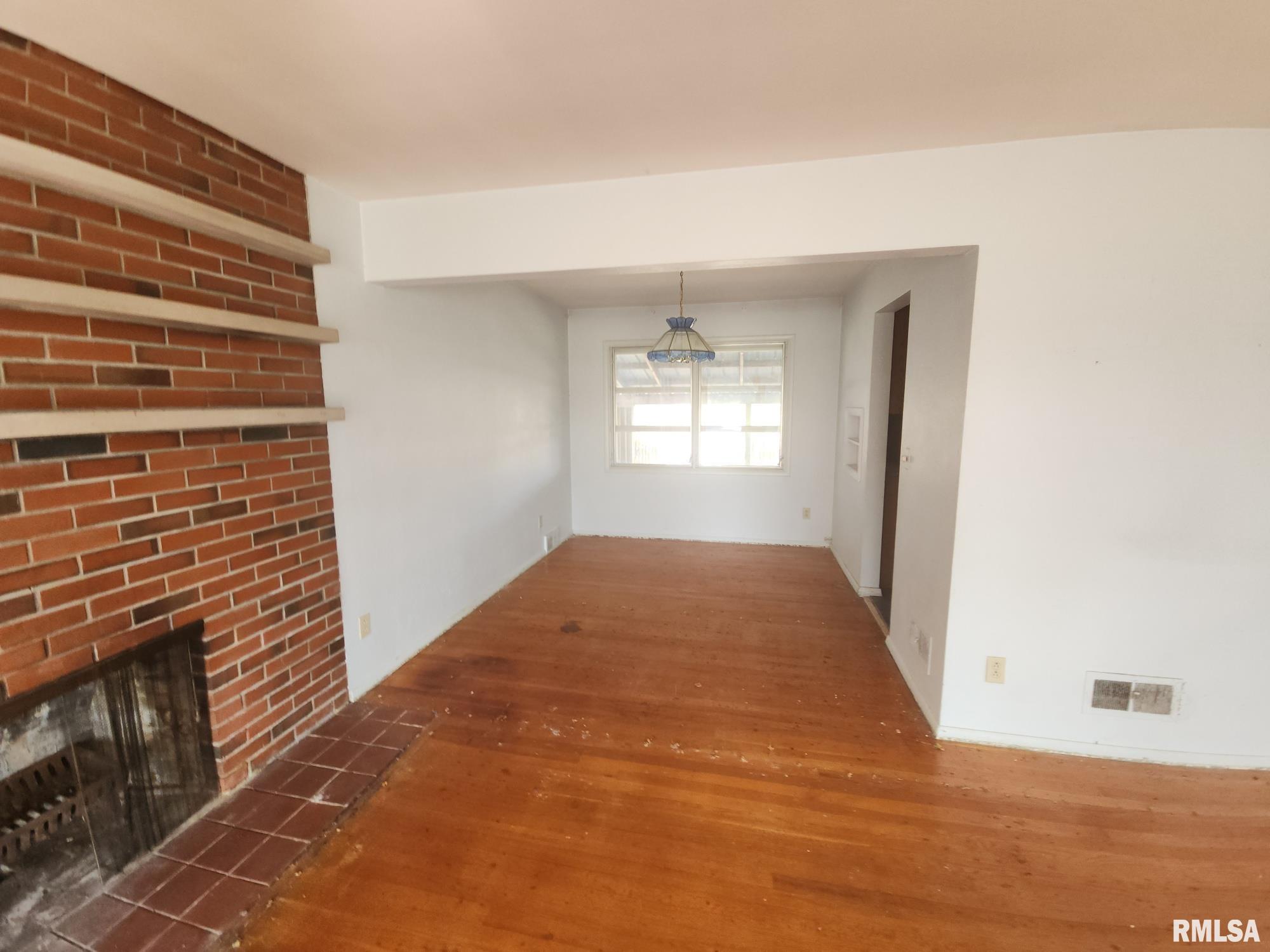 4 Sunset Drive Mount Vernon, IL 62864 - Photo 4 of 34