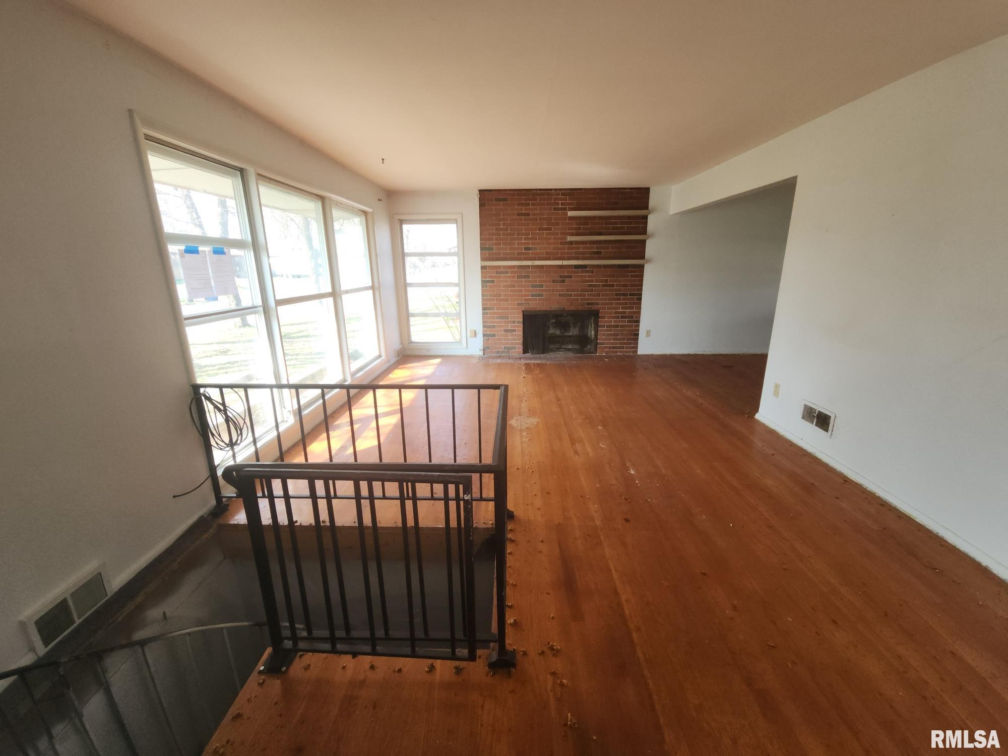 4 Sunset Drive Mount Vernon, IL 62864 - Photo 7 of 34