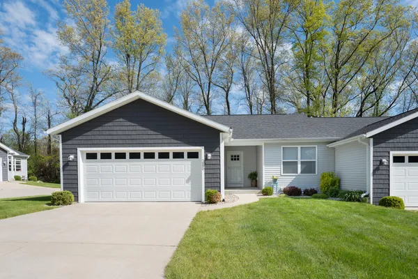 $299,000 | 7190 Glendora Lane, Kalamazoo, MI 49009