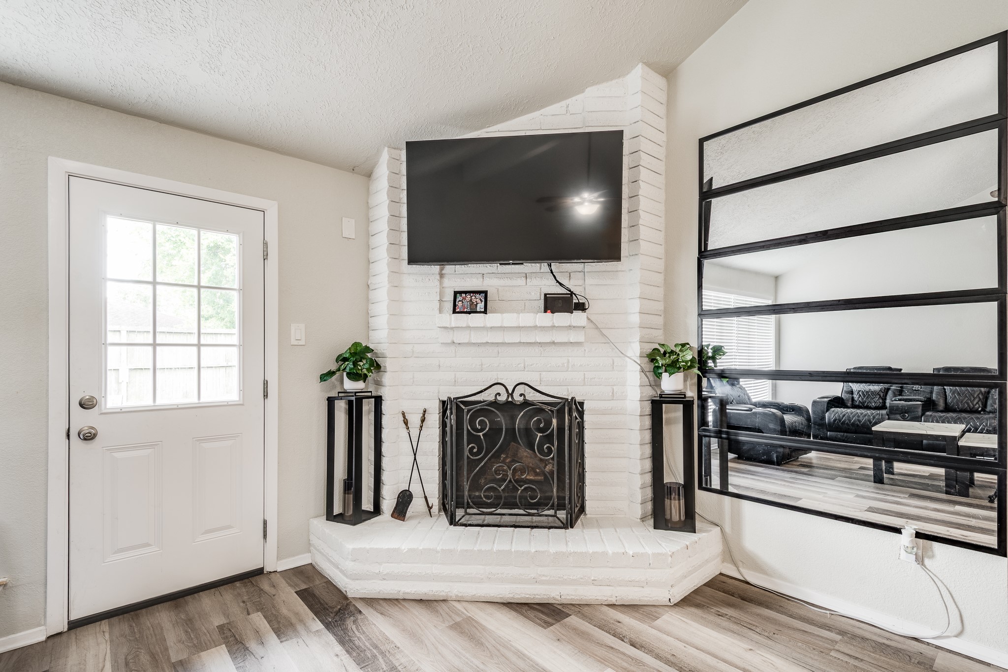 4218 Sequoia Street Baytown, TX 77521 - Photo 6 of 22 Fire place